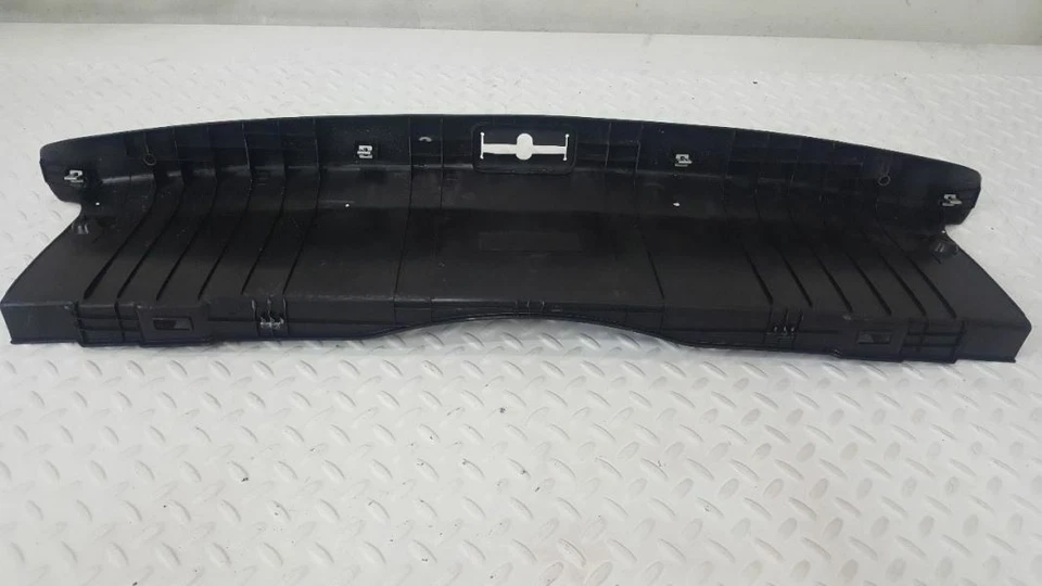 06-08 Hyundai Sonata GLS maletero escalón moldura Foto 3 de 4