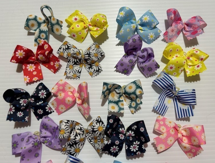 20 MED Flower Dog Bows Summer Dog bows Quality ribbons USA Dog Grooming Bows Pet