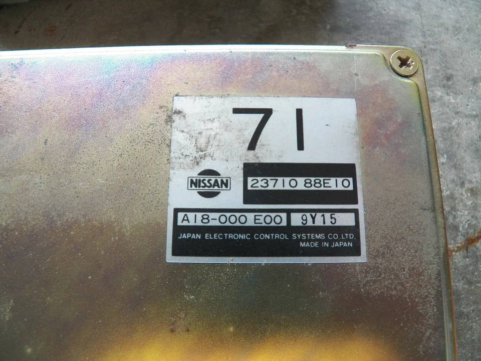 Nissan Máxima Infiniti J30 3,0 L V6 ECU 23710 88E10 TCM 31036 88E00 A/T JDM VG30 Foto 2 de 4