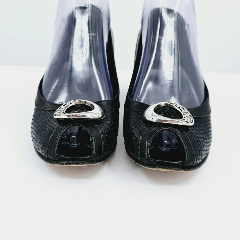 Tacones de cuña Brighton Nelly 8 M cuero negro estampado de serpiente punta abierta pitón sin cordones Foto 4 de 4