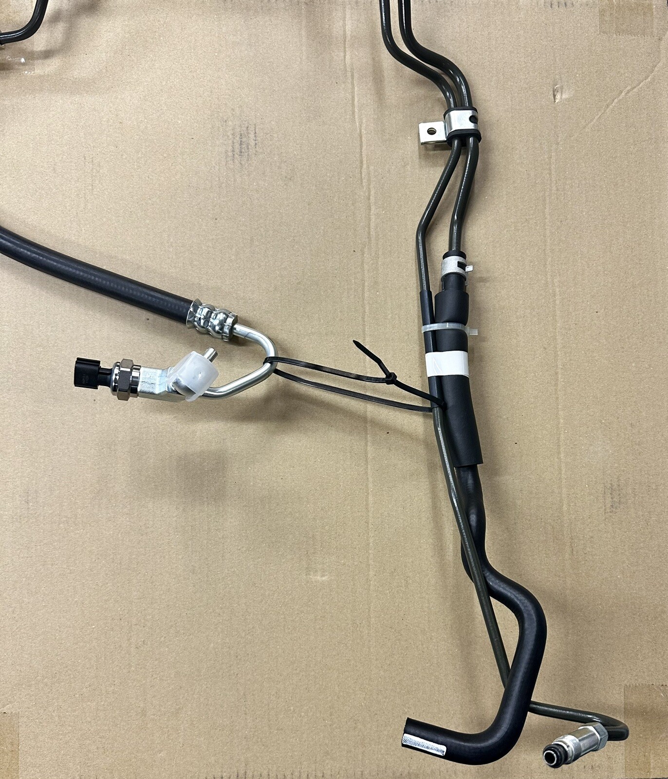 Genuine OEM Infiniti Q40/60 1415 Power Steering Hose & Tube Part49710