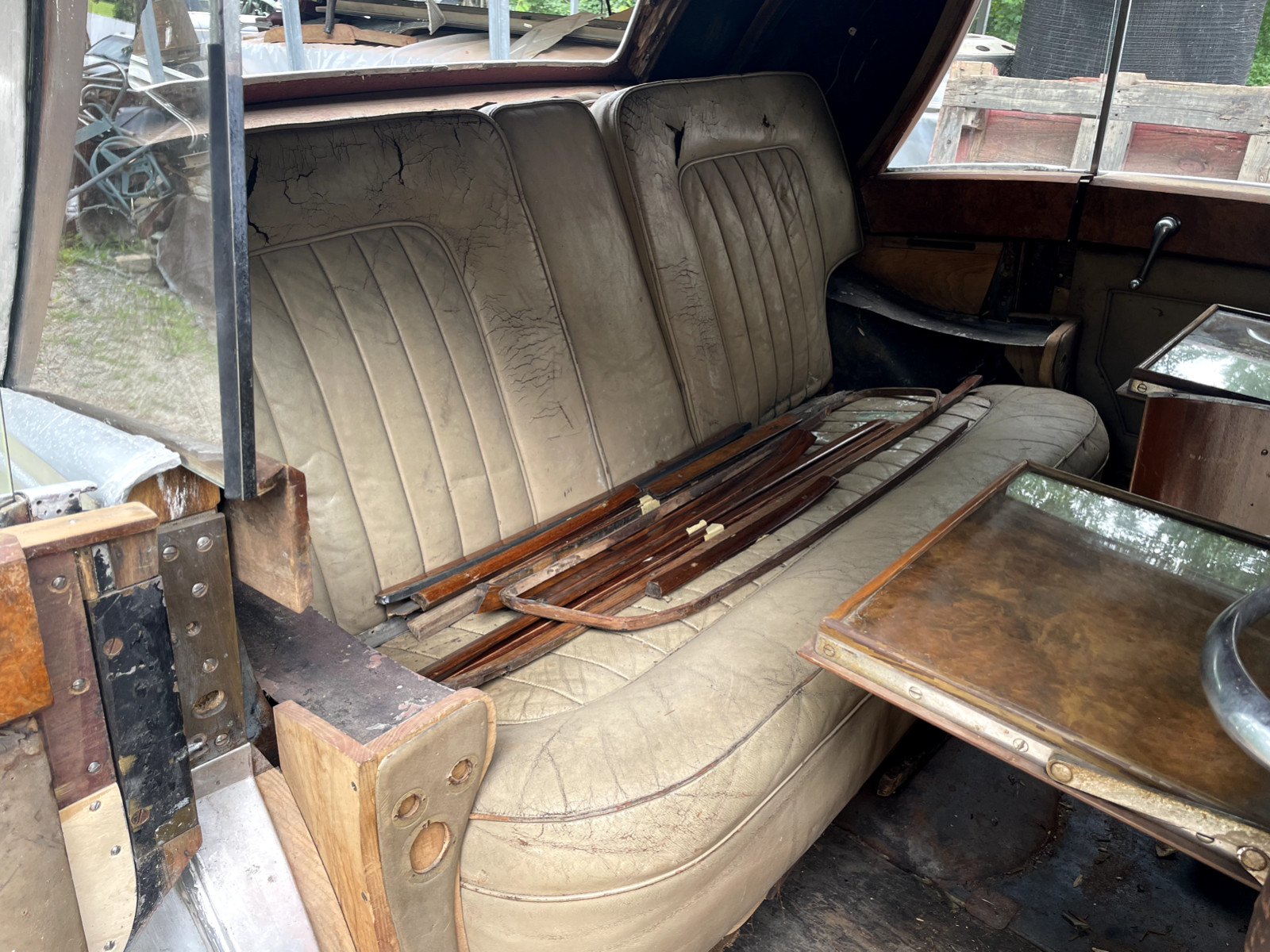 47 ROLLS ROYCE HOOPER WRAITH LIMO BENTLEY. HANDLE. WORLDS LARGEST USED INVENTORY