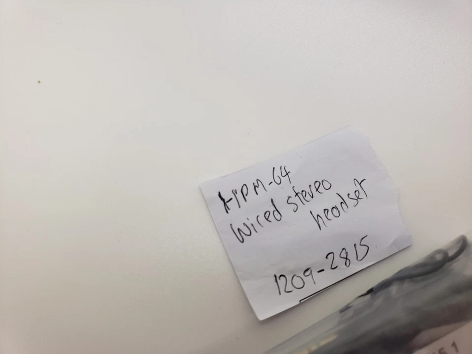 Old New Stock Sony Ericsson HPM-64 Sealed Stereo Headset Earpiece 120928151 - Image 3 of 4