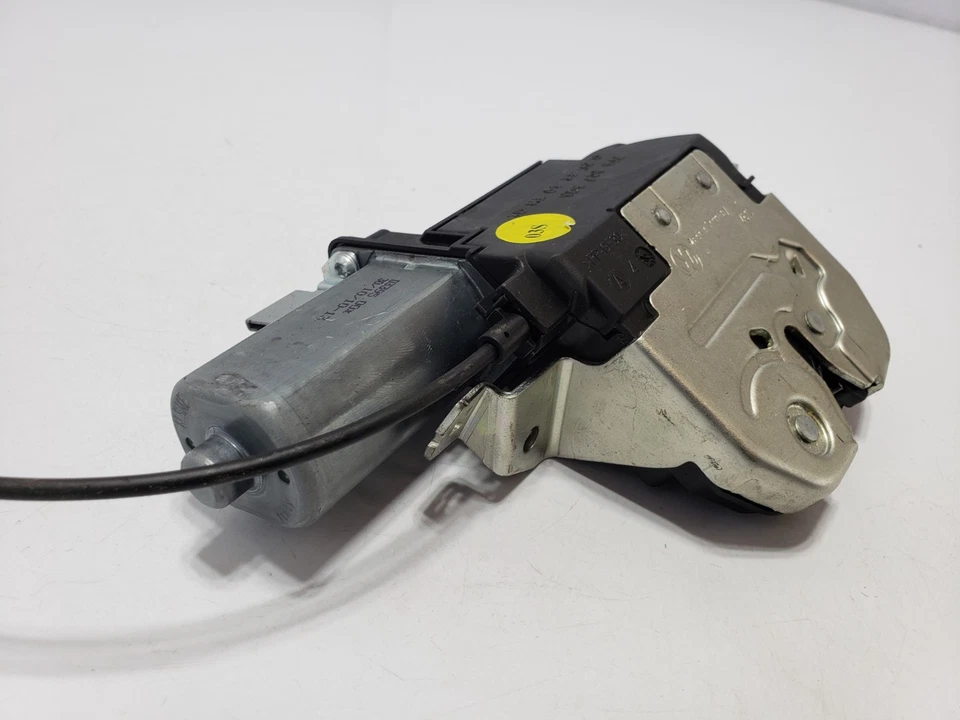 ✅ Actuador de bloqueo de pestillo de tapa de maletero puerta trasera Porsche Cayenne 958 2011-2018 OEM Foto 3 de 4