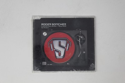 Roger Sanchez Featuring Cooly's Hot Box I Never Knew the Remixes CD