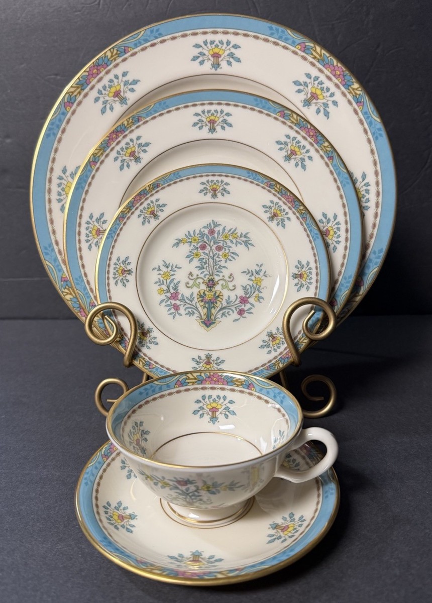 Lenox（レノックス） 「Blue Tree（ブルー・ツリー）」 Lenox Blue Tree China Lot Of Four 5 Piece Place Settings Excellent