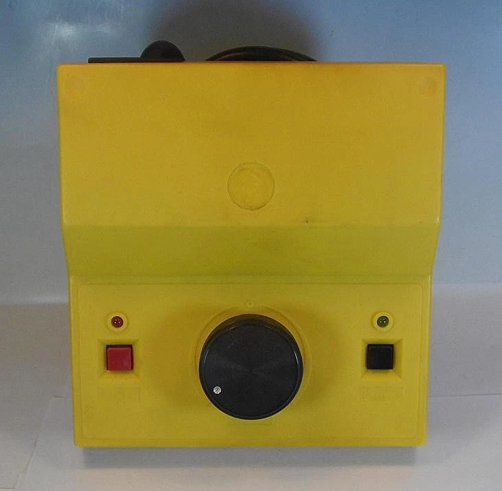 ETS Spur 0 Nr. 701 Eisenbahn Trafo 16V  1,8A #1113