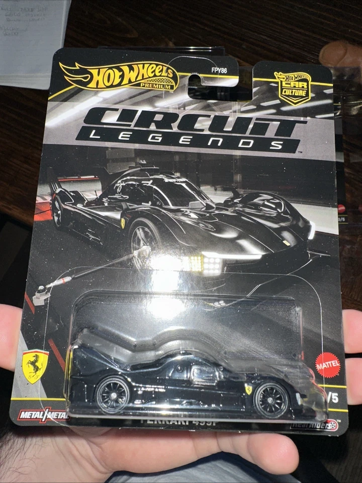 Hot Wheels Chase Premium Car Culture 2025 Circuit Legends Ferrari 499P negro Foto 2 de 4