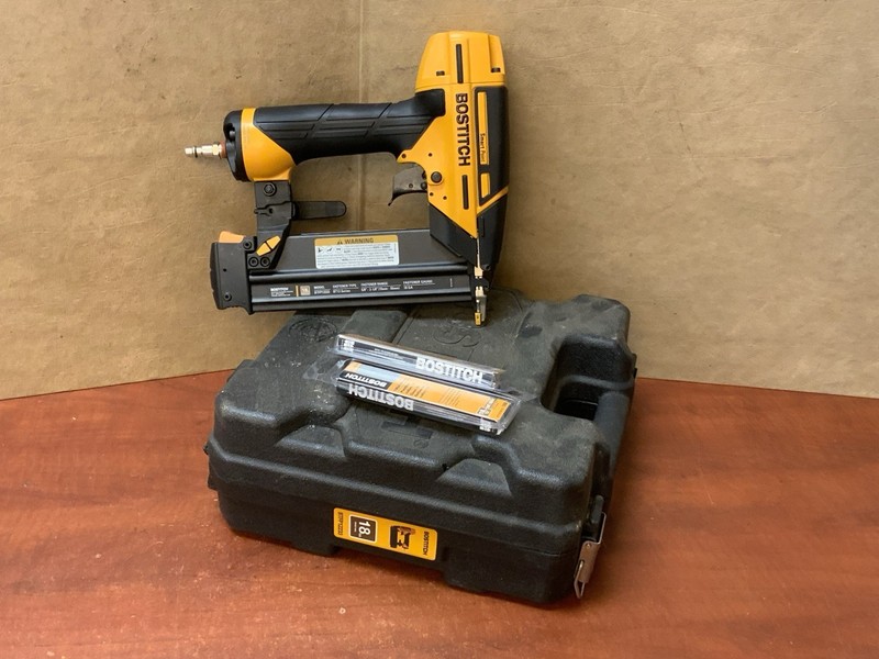 Bostitch BTFP122233 18 Gauge Brad Nail Gun