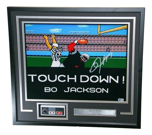 Bo Jackson Autographed 20x16 Tecmo Bowl Photo Framed w/ NES Controller Beckett