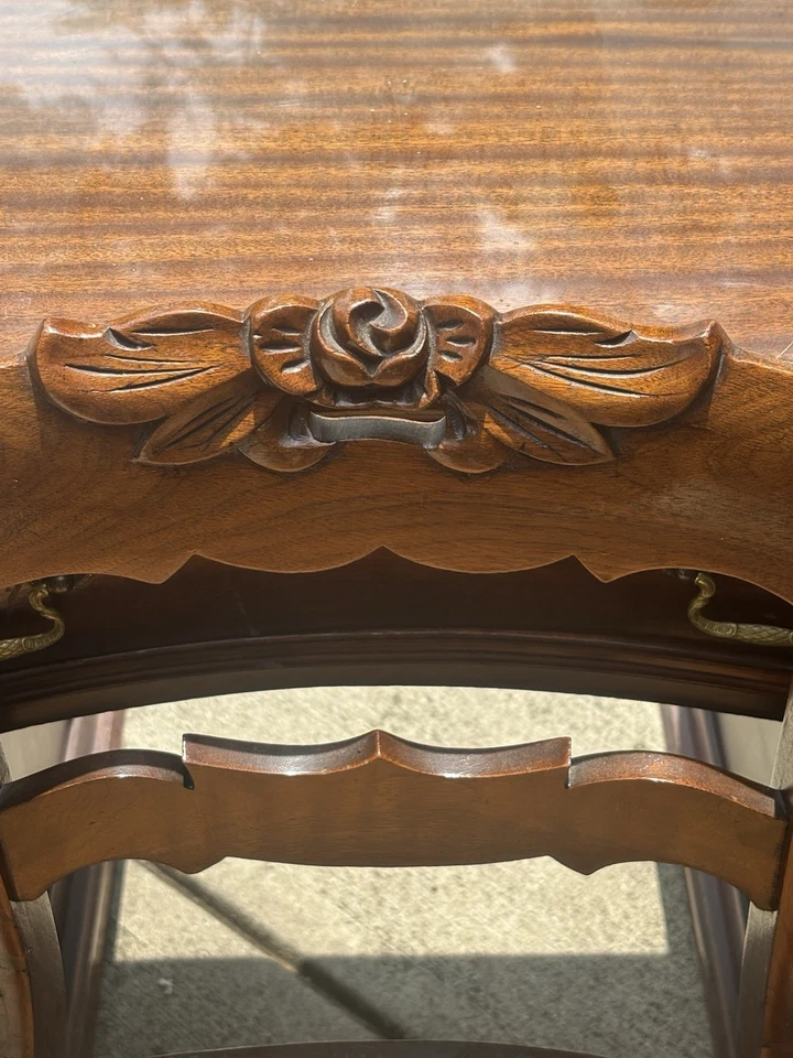 Secretária antiga em forma de rim – Vidro original com cadeira traseira rosa - Imagem 4 de 4