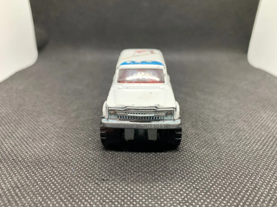 Majorette - Jeep Cherokee Coca Cola Vintage Blanco - Diecast - Escala 1:64 - USADO Foto 3 de 4