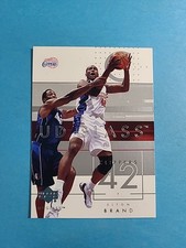 Elton Brand 2002-03 Upper Deck UD Glass Basketball Card # 32 I9247