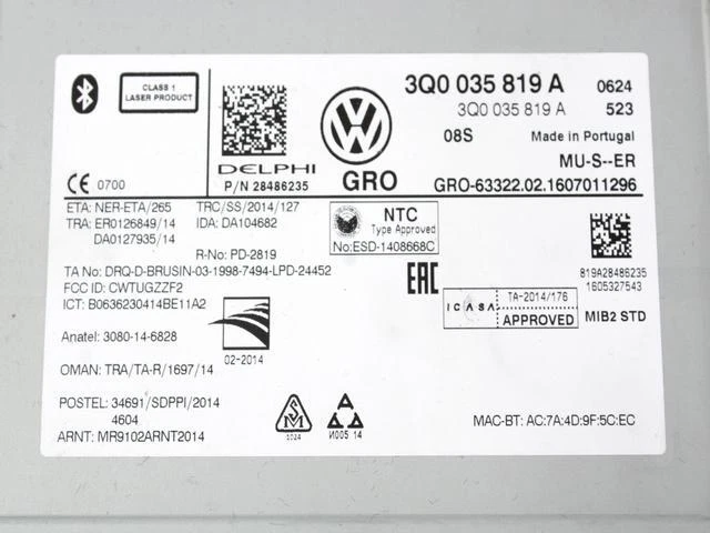 3Q0035819A ECU Autoradio Cd-Player VOLKSWAGEN Golf Sportsvan 1.6 D 81KW - Bild 2 von 2