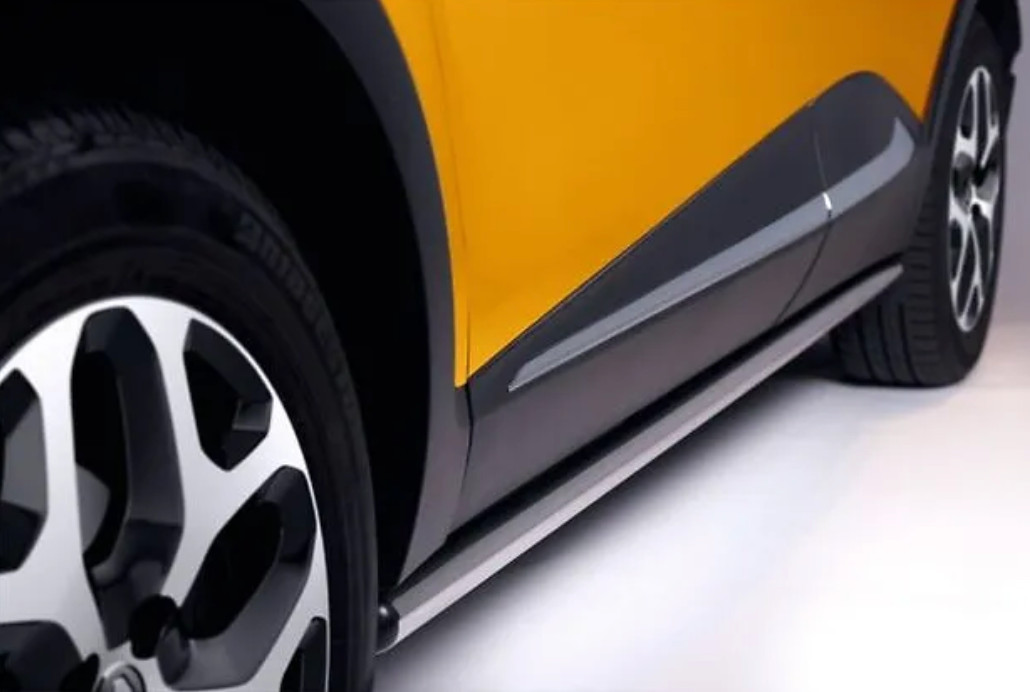 Barres latérales de protection de bas de caisse Renault 8201542135 Captur 1 d'origine