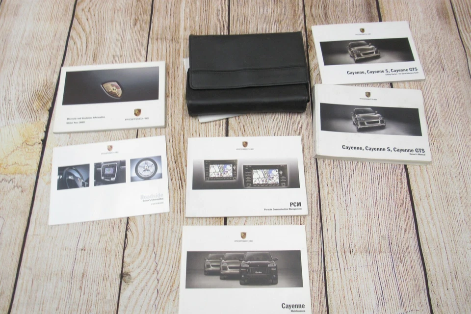 2009 Porsche Cayenne GTS SUV Owner Owner's Operator Manual Set CASE - Image 2 of 4