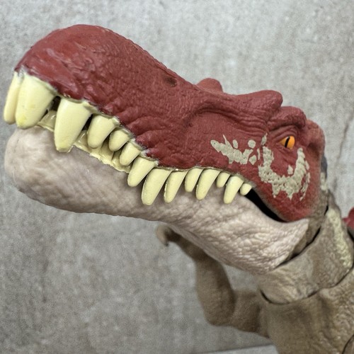 Jurassic World Legacy Collection Extreme Chompin’ Spinosaurus Target Exclusive - Picture 5 of 10