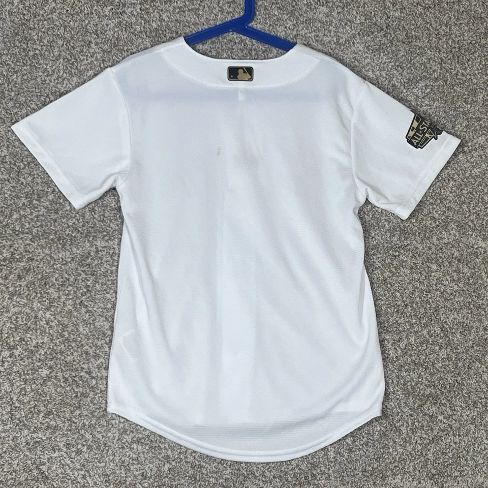 Camiseta Nike Miami Marlins Juvenil Pequeña 8 Logo Oro Blanco MLB All Star Game 2021 Foto 2 de 4