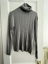 Womens Fitted Gray Turtleneck Sweater