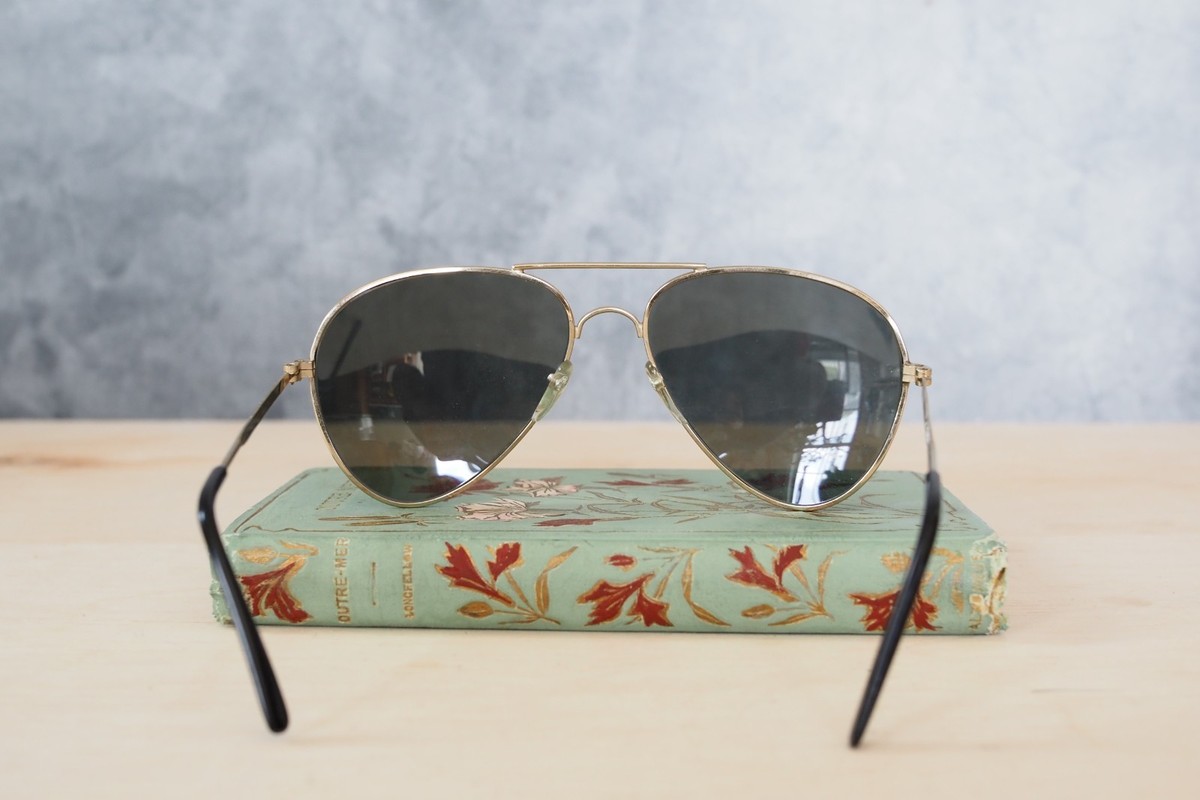 Foster Grant Aviator Sunglasses Pilot Silver‎ Mirrored Lens Shades Retro Foster Grant EW1218 Oversized Sunglasses | Mercari main image 3