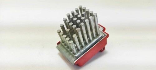 Audi A6 S6 C5 4B 1997 Heizungslüfter Regler Widerstand 5DS00646701 UST46311