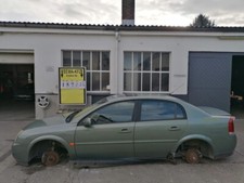 Schlachtfest/ Opel Vectra C 2,0 DTI 16V Ausschnitt vom Einstieg Nr.157/21