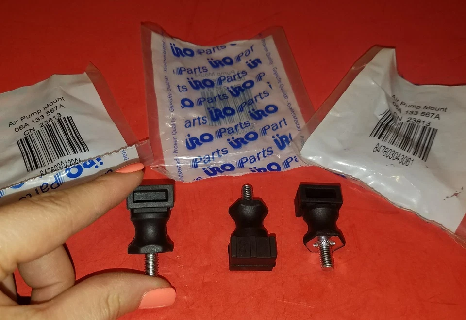 Juego de bujes de montaje de bomba de aire smog de vacío para AUDI & VW x3 URO 06A133567A Foto 2 de 4