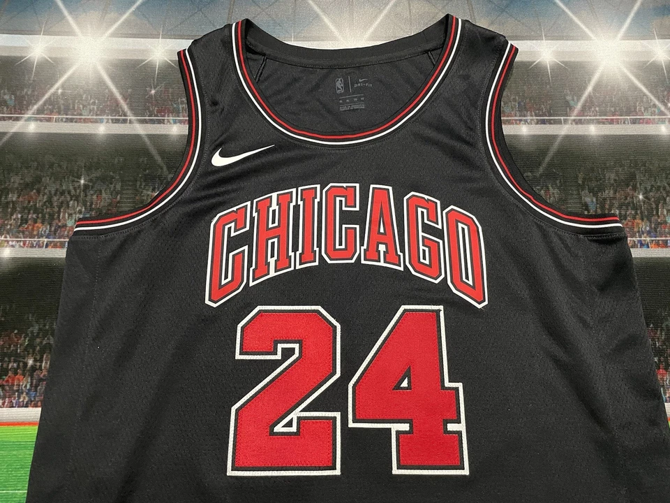 Chicago Bulls NBA Nike Lauri Markkanen #24 Nike Stitched Jersey Sz XL / 52 Used - Image 2 of 4