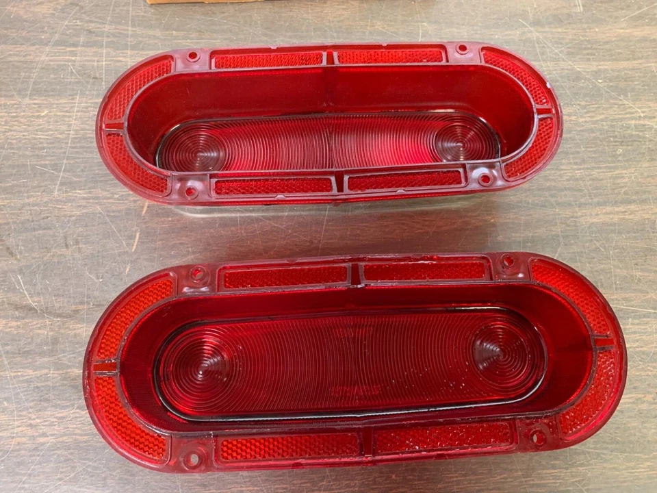 1961 PONTIAC CATALINA VENTURA TAIL LIGHT LENSES PAIR NEW REPRO  122 - Image 3 of 3