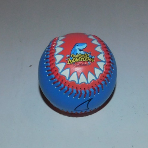 NEAT MALL OF AMERICA UNDERWATER ADVENTURES SOUVENIR BASEBALL