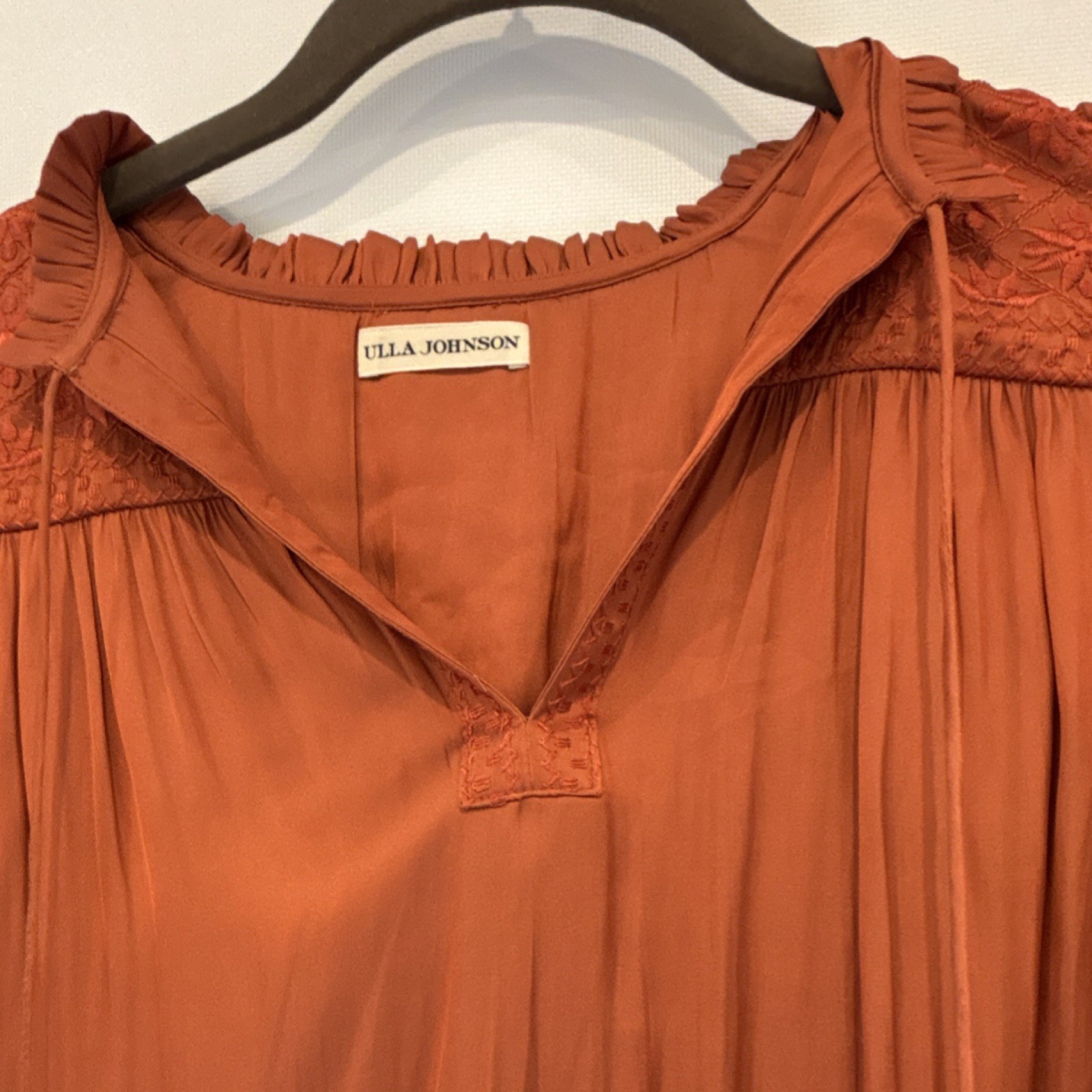 Ulla Johnson Rust Embroidered Ruffle Pleated V-Ne… - image 2