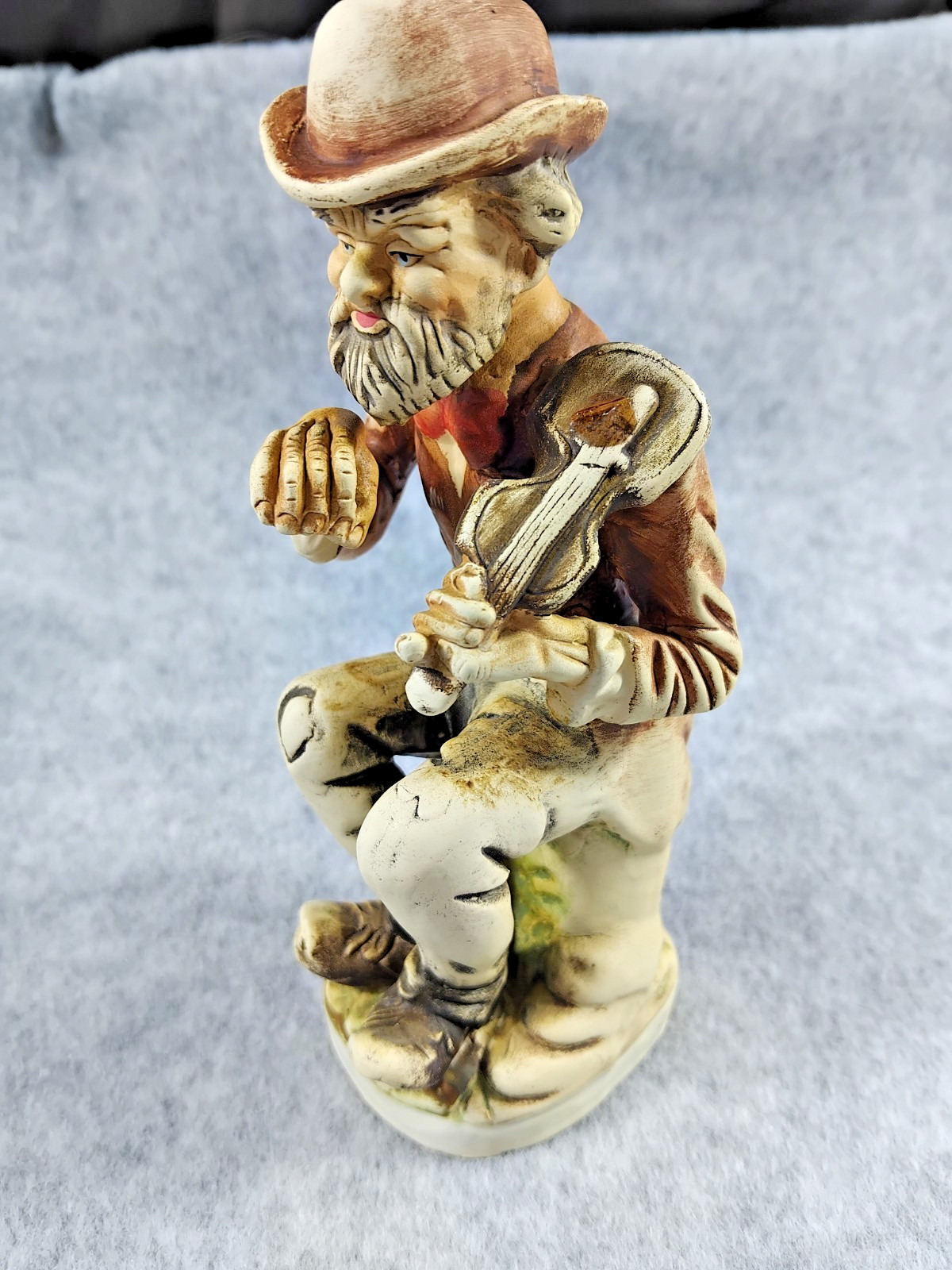 Vintage Italian Style Porcelain Figurine Man Sitting Playing A Violin Sku K48 image 3