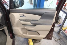 2015 Honda Odyssey Front Right Door Trim Panel Tan Used 143K Miles OEM