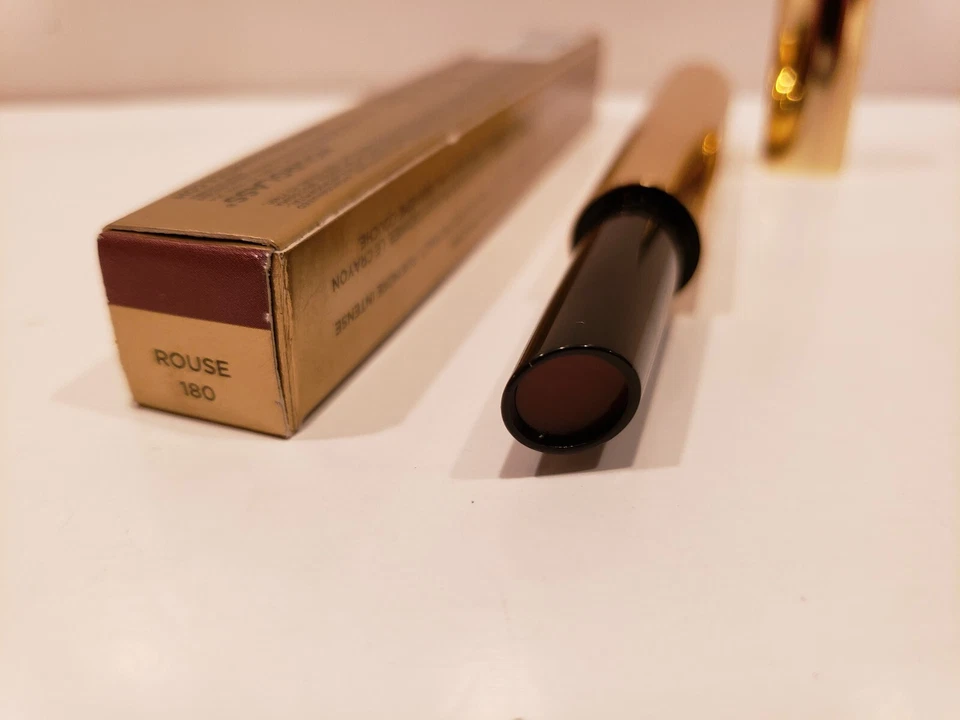 Reloj de arena ~ Bálsamo brillante voluminizador fantasma ~ Rouse # 180 ~ Nuevo en caja Foto 2 de 2