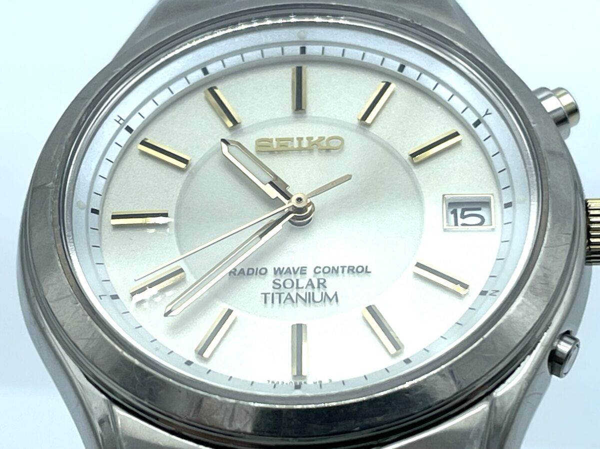 SEIKO Radio Wave Control Solar Titanium Men's Watch 2.5oz SEIKO Radio Wave Control Solar Titanium Men's Watch 2.5oz