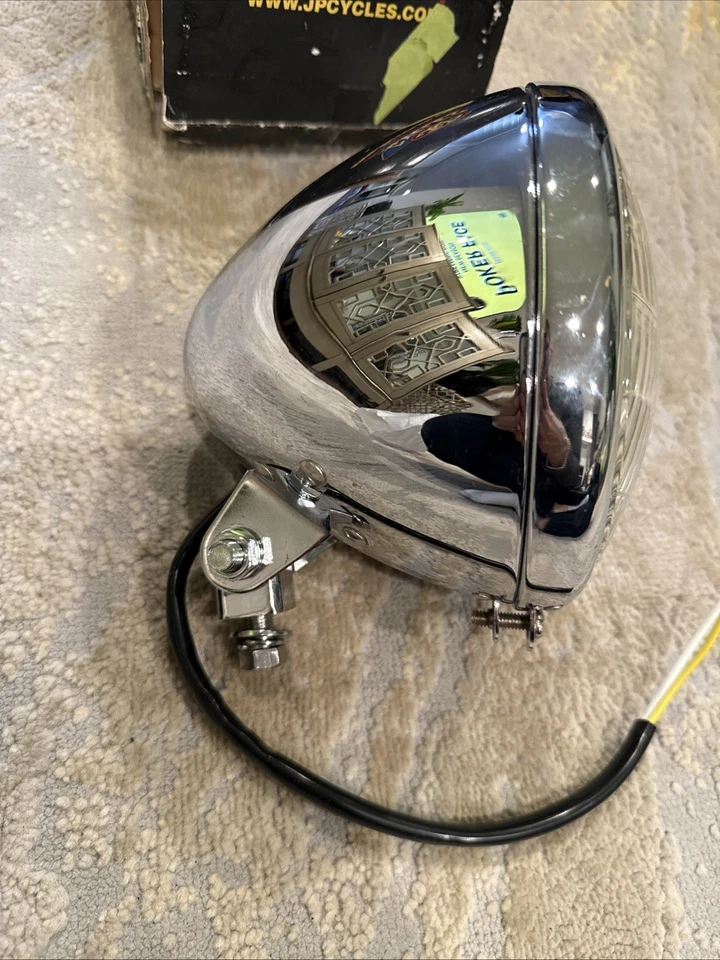 FARO CROMADO 5 3/4" MONTAJE INFERIOR CUERPO METÁLICO Caja abierta sin probar, Foto 2 de 4