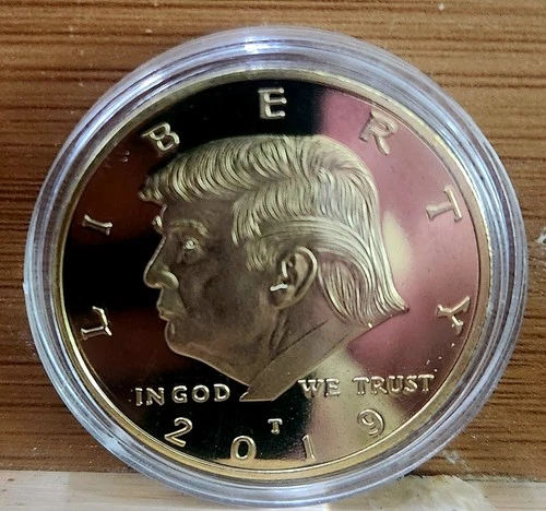 2019 Donald Trump 45th President Commemorative Coin/Liberty/Gold Plated/Eagle