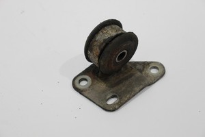 Audi A8 4D D2 PF Auspuffhalterung 4D0253249