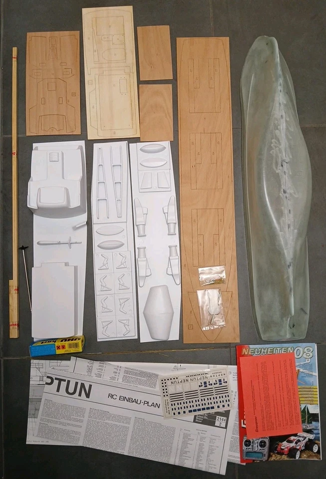 Graupner 2144 Motorfrachtschiff Neptun NEU/OVP Rumpf GFK - Bild 3 von 4