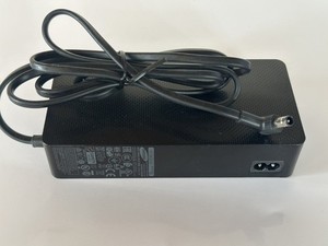 Original Samsung Netzteil AC Adapter Ladegerät Odyssey G7 Monitor 140W 24V