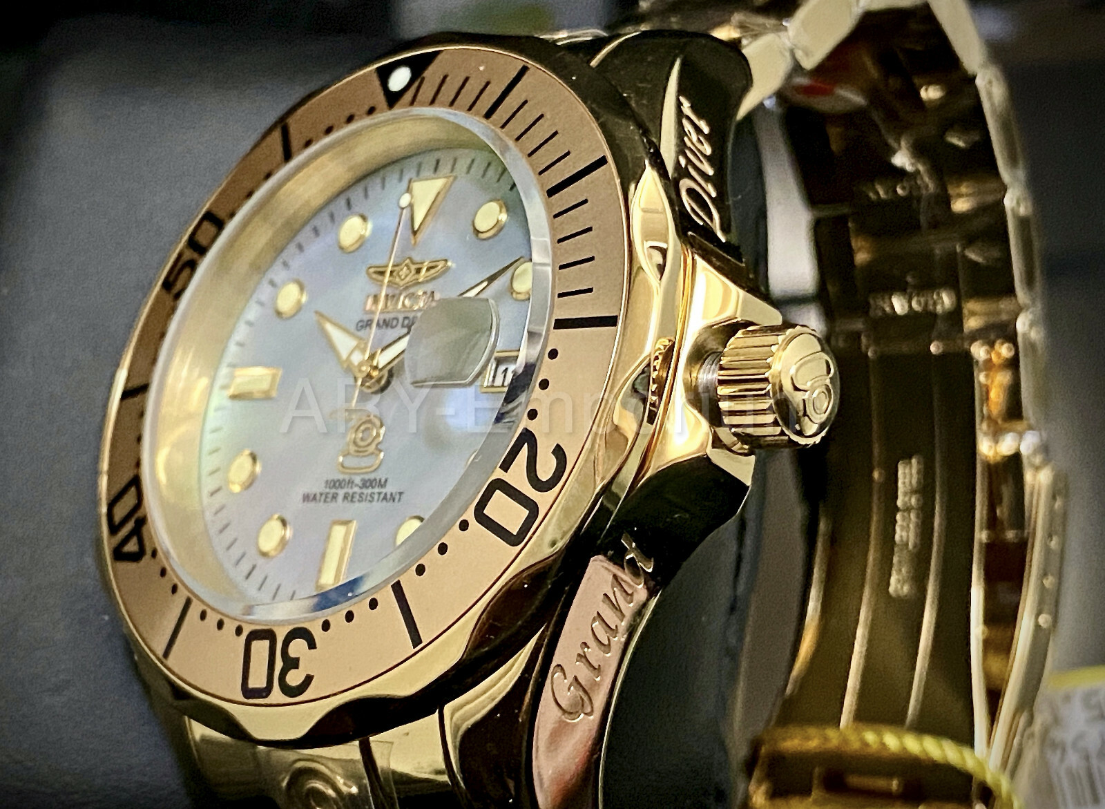 NEW Invicta Men 300M Grand Diver Auto MOP Liquid Chrome Polish Gold Tone Watch 2022, obfite