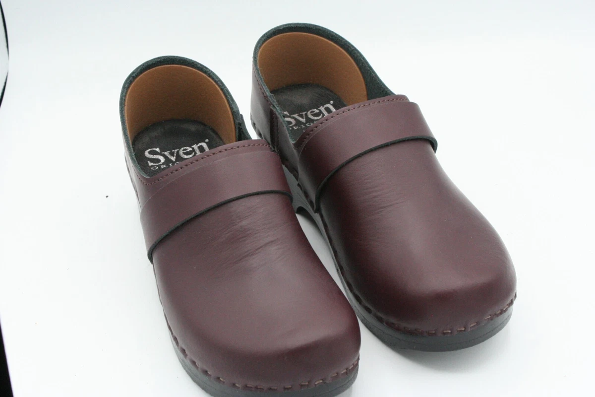 Sven Brown Leather Clogs Sven Clogs SALE – artemesia main image 2