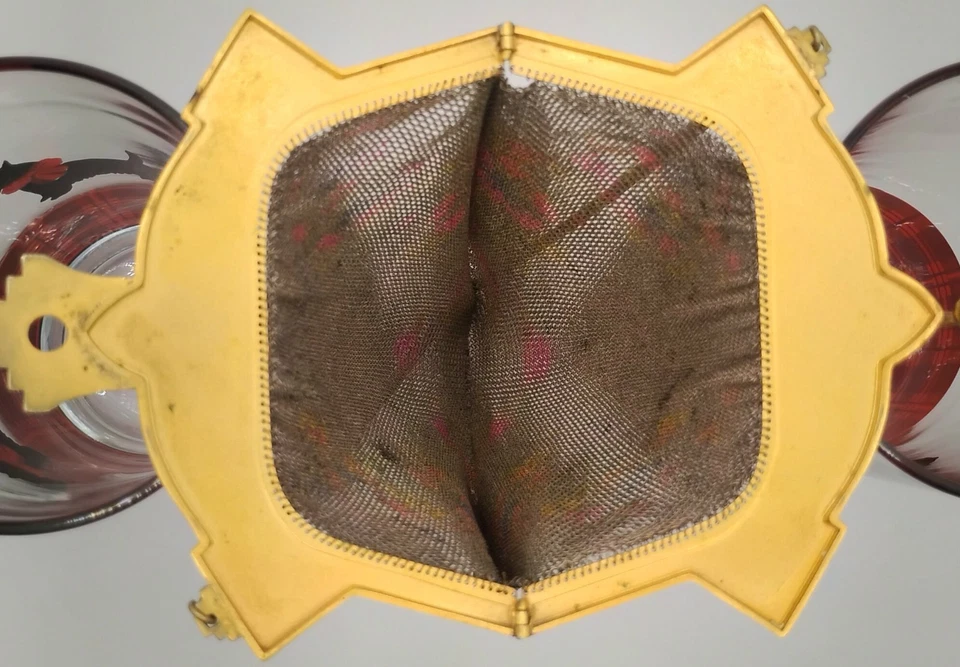 Cartera vintage con solapa floral de malla Whiting & Davis Foto 3 de 4