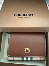 Burberry Tri Fold Wallet