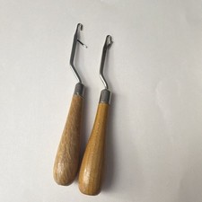 Hook Rug tool 2 Wooden Handle Latch Hook Tool Set Latch Needle Hinged Hook