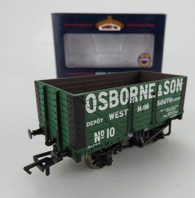 Spur O Bachmann 37-156 8 Plankenwagen Osborne & Son West Ham (NEM Kupplungen)