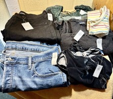 Lot Of 6 NWT OLD NAVY xxl And Oversized Jeans And Shirts Shirt Top Blouse Pants