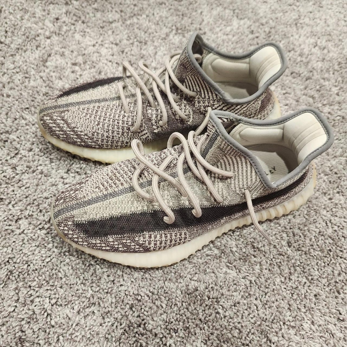 Yeezy Boost 350 Zion V2 AUTHENTIC | eBay