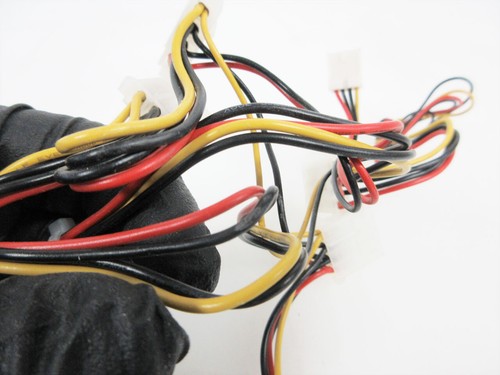 SUPERMICRO PDB-PT825-8824 19-PAIRS POWER DISTRIBUTOR SC825 SC826 - Bild 4 von 4
