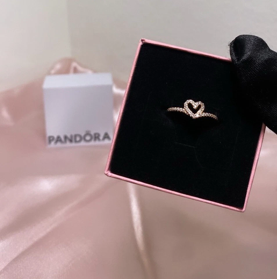 Pandora Oro Rosa Espoleta Corazón Anillo Talla 5 en Perfecto Estado, Caja Incluida Foto 2 de 4